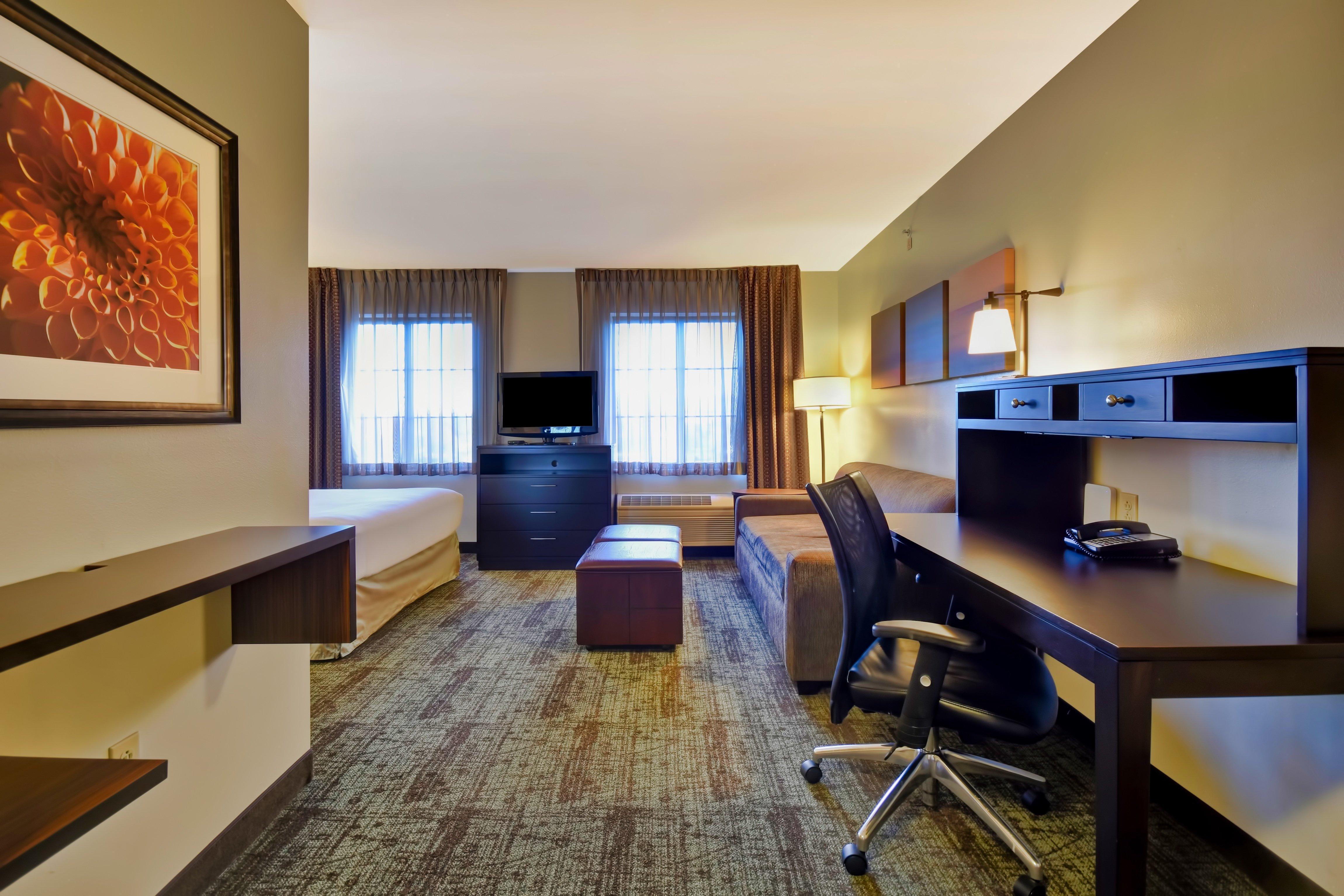 Staybridge Suites Madison - East By Ihg Esterno foto