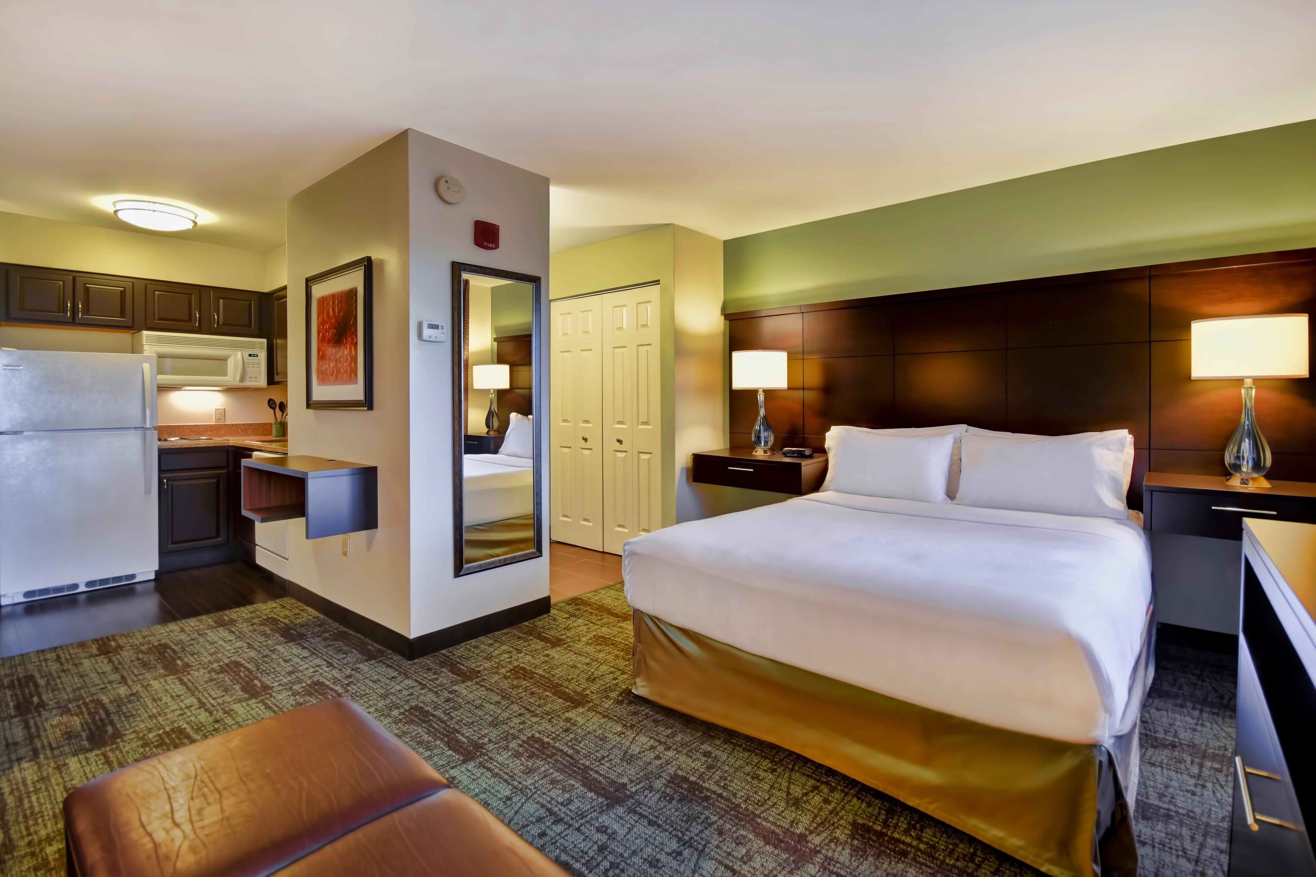 Staybridge Suites Madison - East By Ihg Esterno foto
