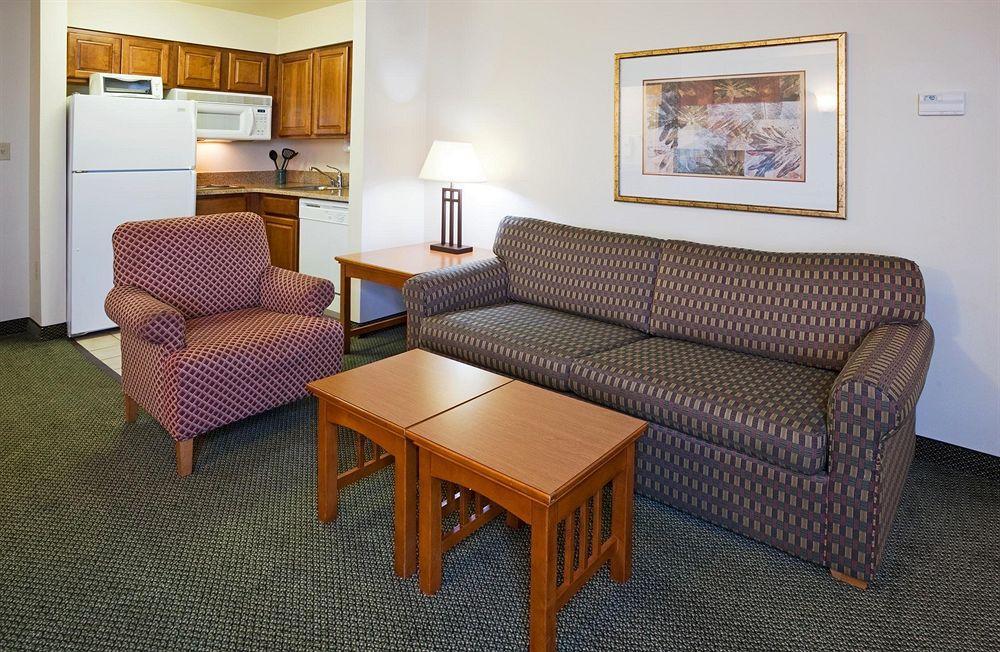 Staybridge Suites Madison - East By Ihg Camera foto