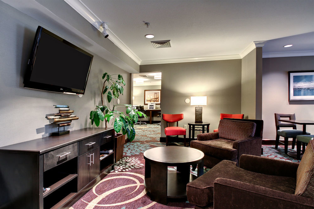 Staybridge Suites Madison - East By Ihg Esterno foto