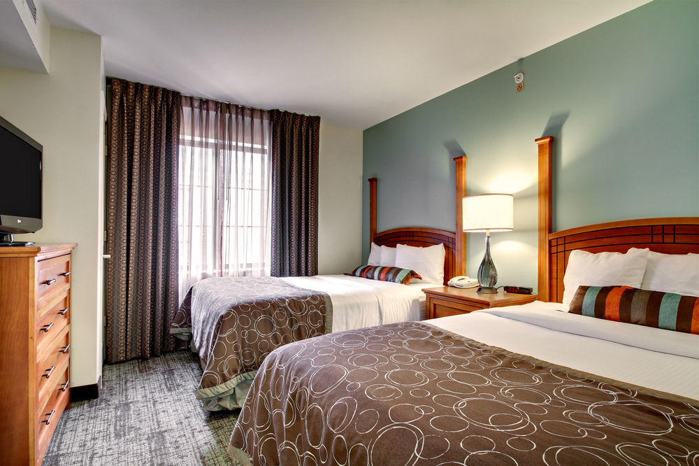 Staybridge Suites Madison - East By Ihg Esterno foto