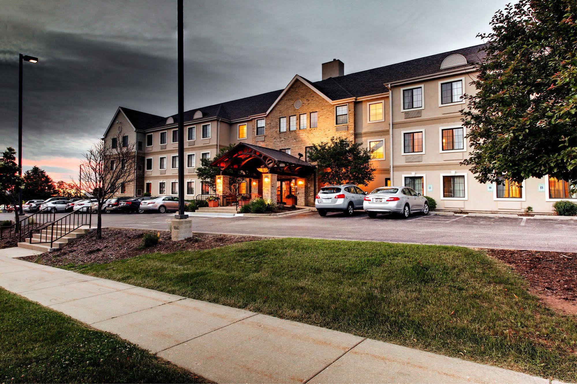 Staybridge Suites Madison - East By Ihg Esterno foto