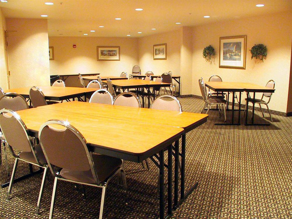 Staybridge Suites Madison - East By Ihg Ristorante foto