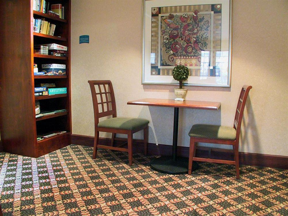 Staybridge Suites Madison - East By Ihg Ristorante foto